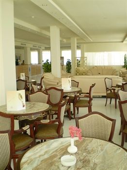 Golden 5 Sapphire Hotel 4*