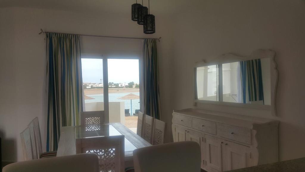 Twin Lagoon At White El Gouna