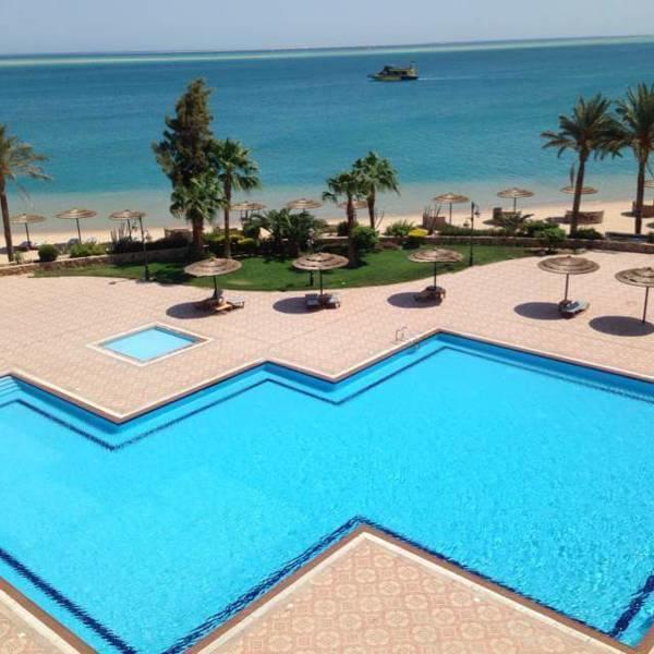 With Sea & Pool View In Esplanada - Families Only * Hurghada