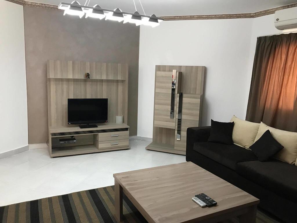 Regency Towers Appartement