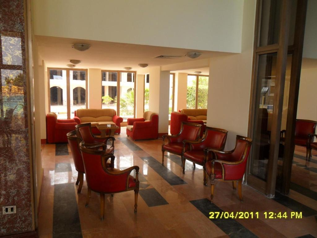 Hotel Amerotel Les Rois 3*