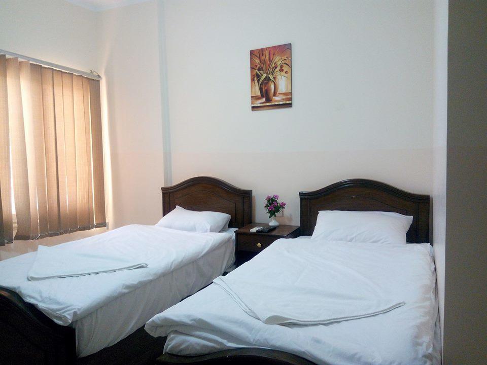 Hotel King House *