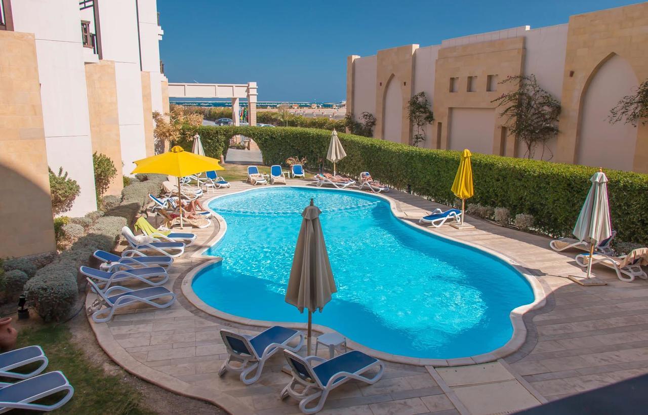 Apartment In Samra Bay Compound