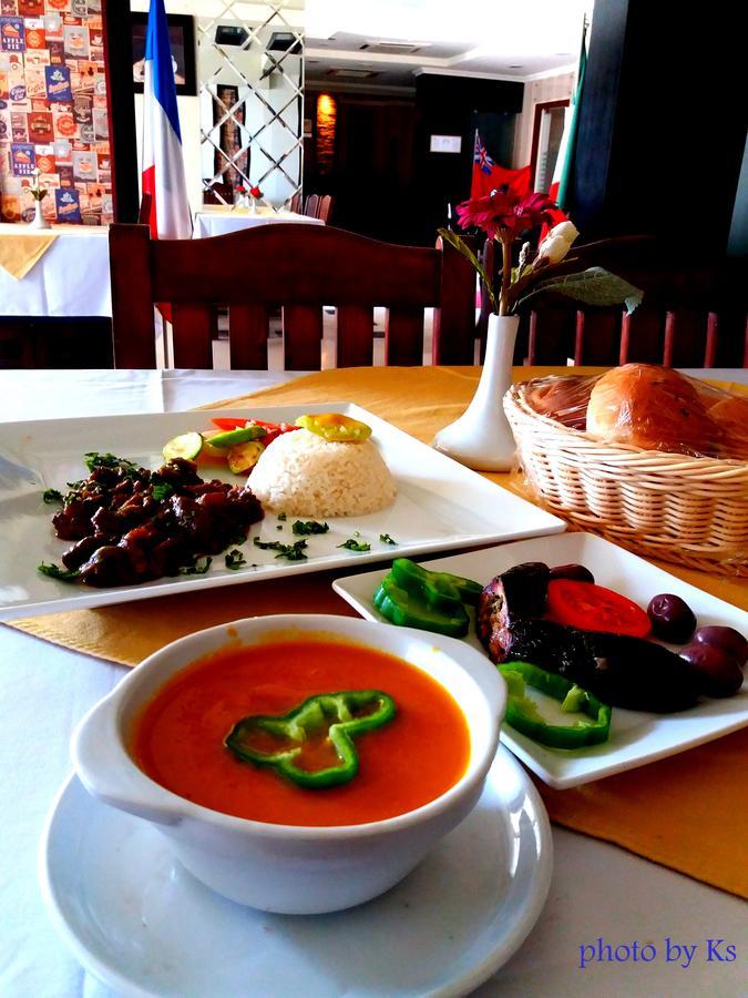 Hotel Elaria