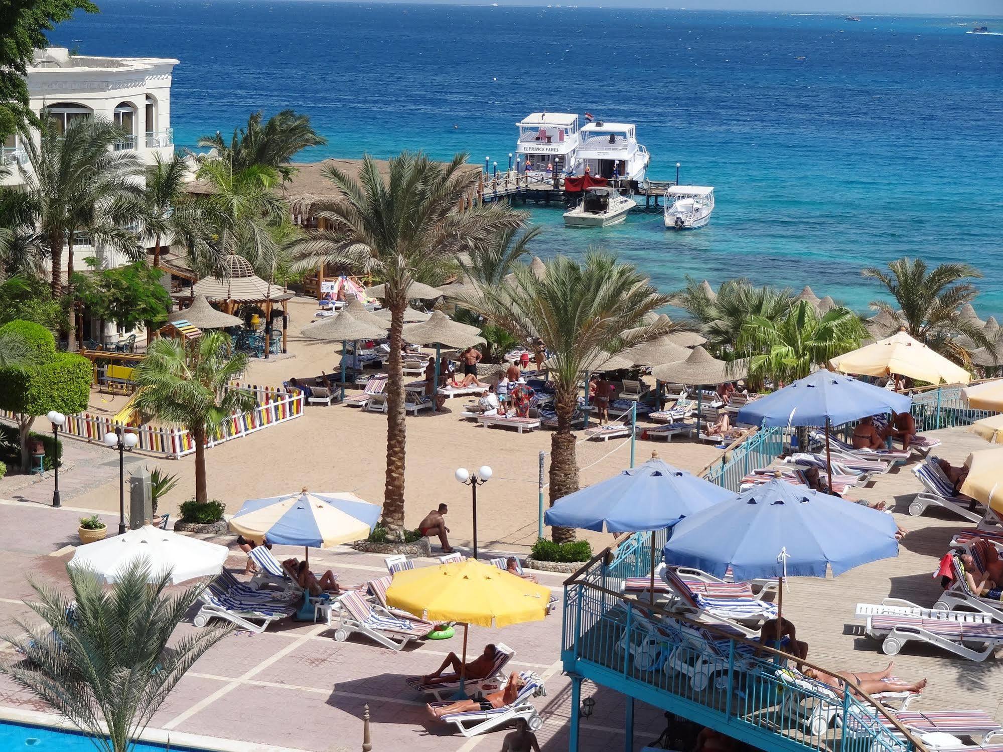 Bella Vista Families And Couples Only Station touristique