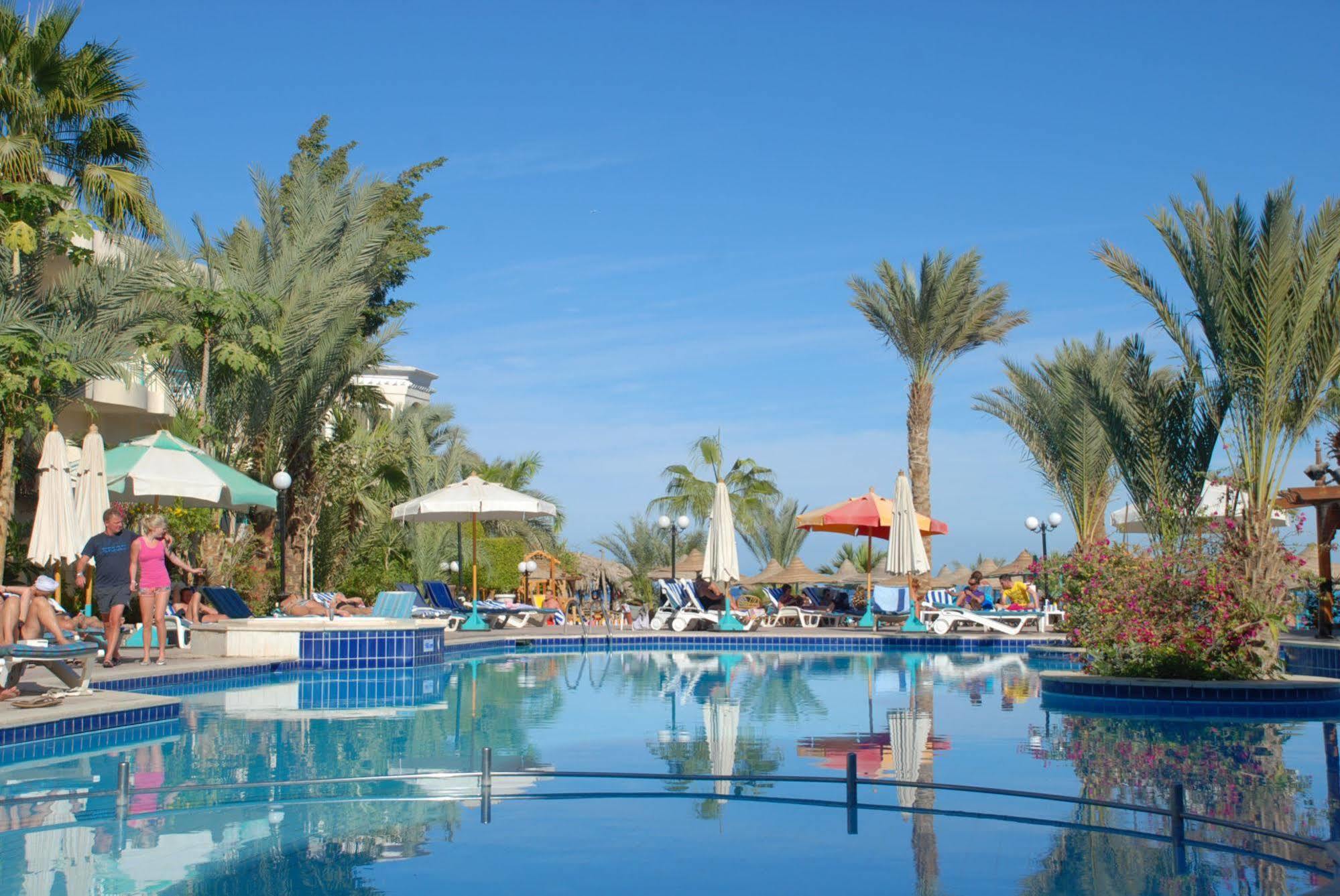 Resort Bella Vista Families And Couples Only