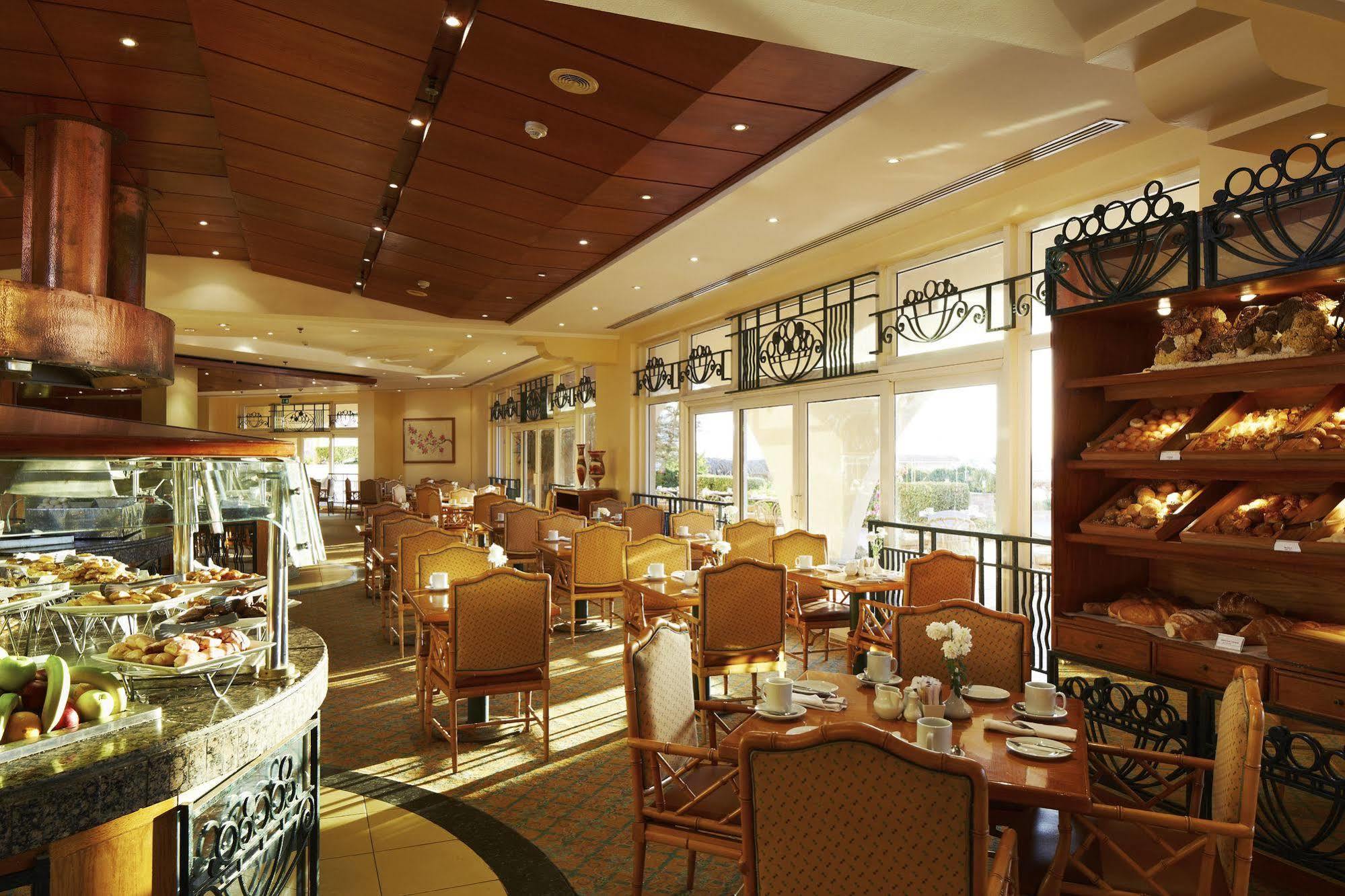 & Serviced By Marriott Aparthotel Hurghada