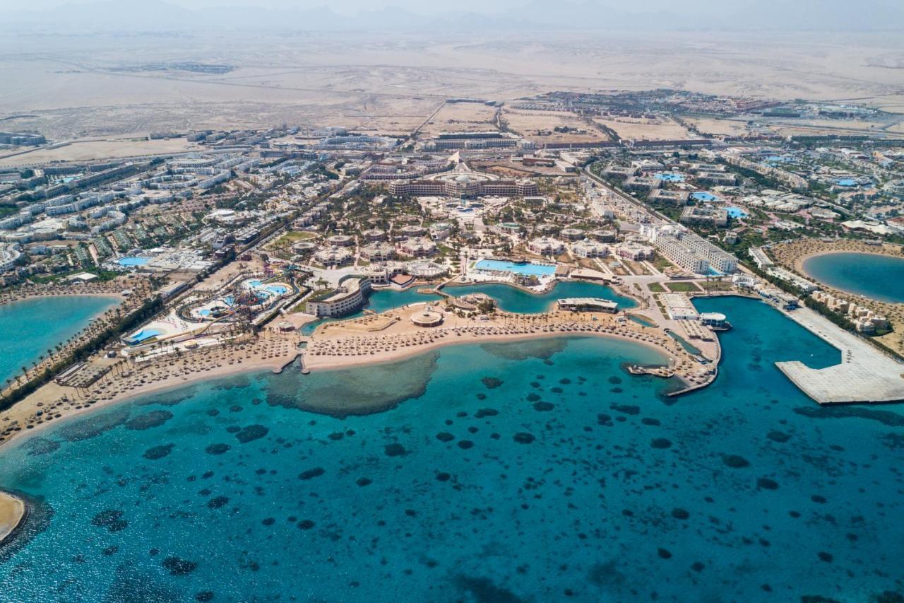 Emerald Aqua Park City Resort Hurghada