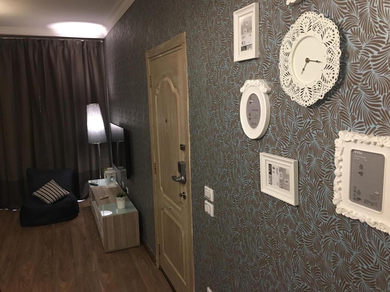 One-bedroom At British Apartment