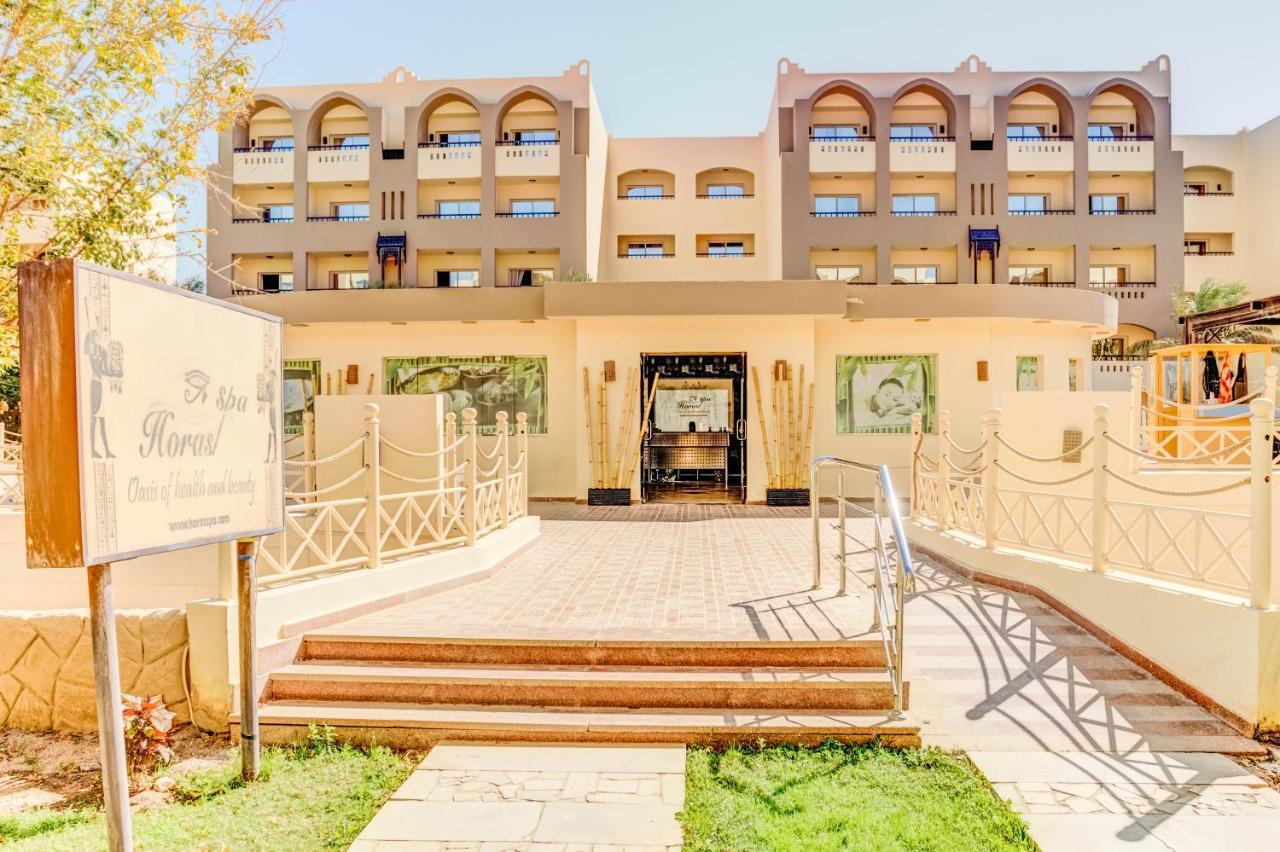 Horas Nubia Aqua Beach Camping