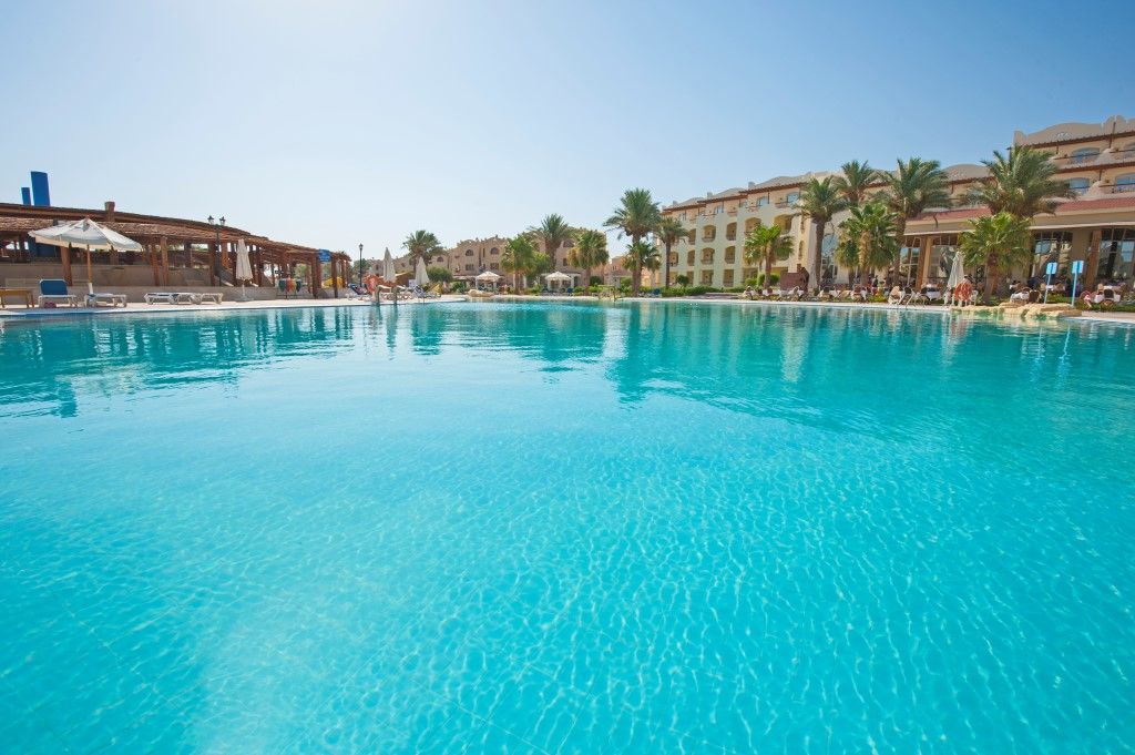 Royal Lagoons & Aqua Park Families And Couples Only 5* Hurghada