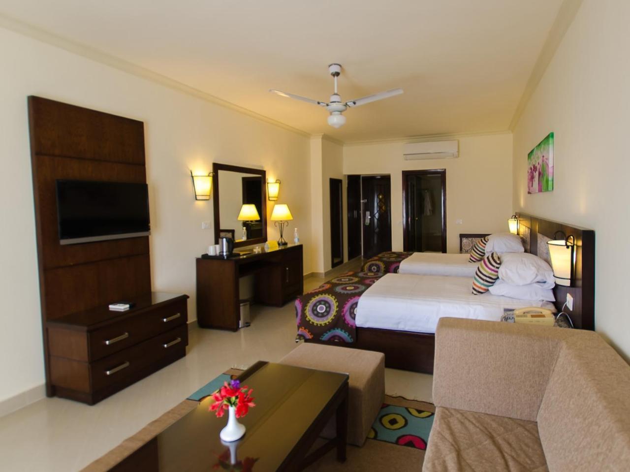 Lotus Bay Resort Hurghada