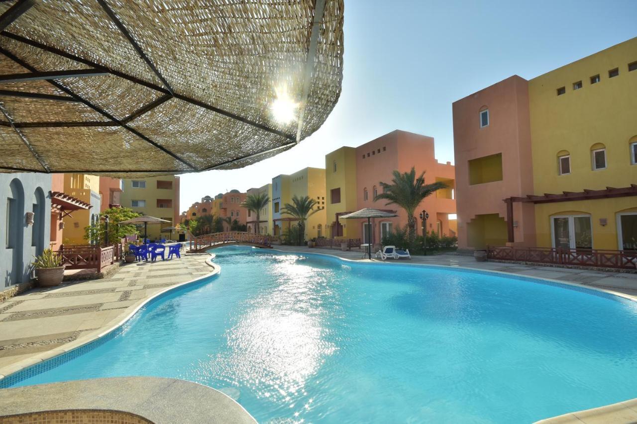Al Dora Aparthotel *
