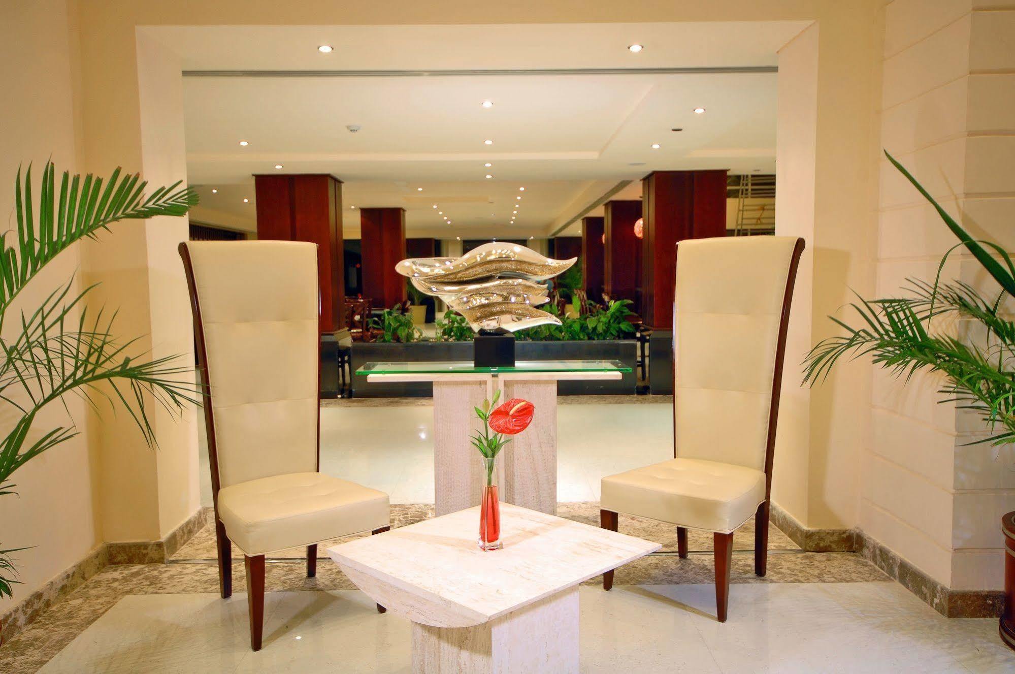 Tropitel Sahl Hasheesh Resort
