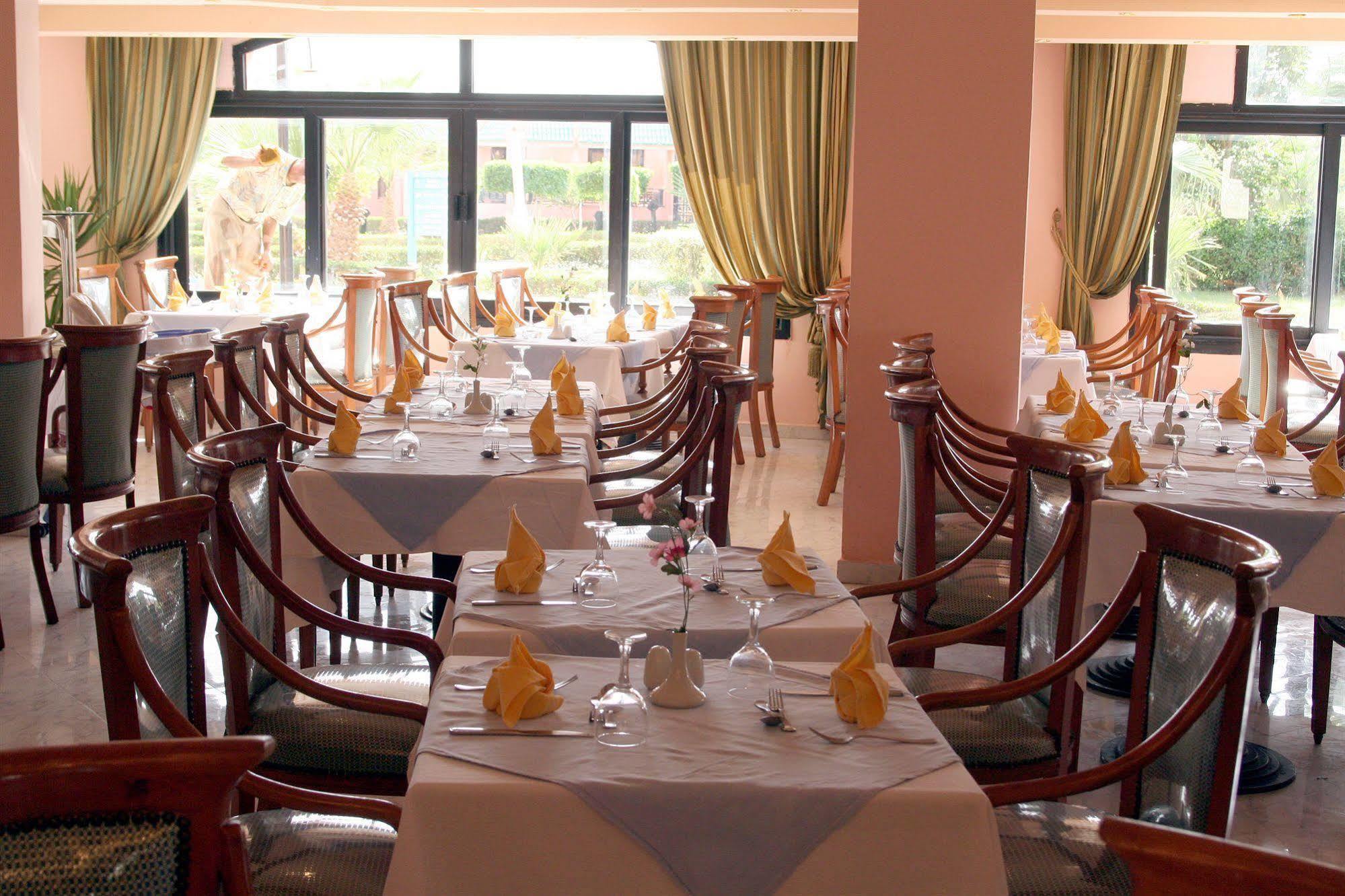 Golden 5 Diamond & Hurghada