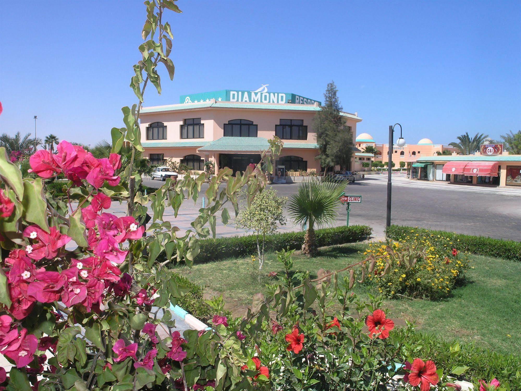 Resort Golden 5 Diamond &