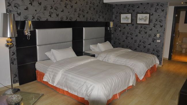 Premium Seagull Hotel