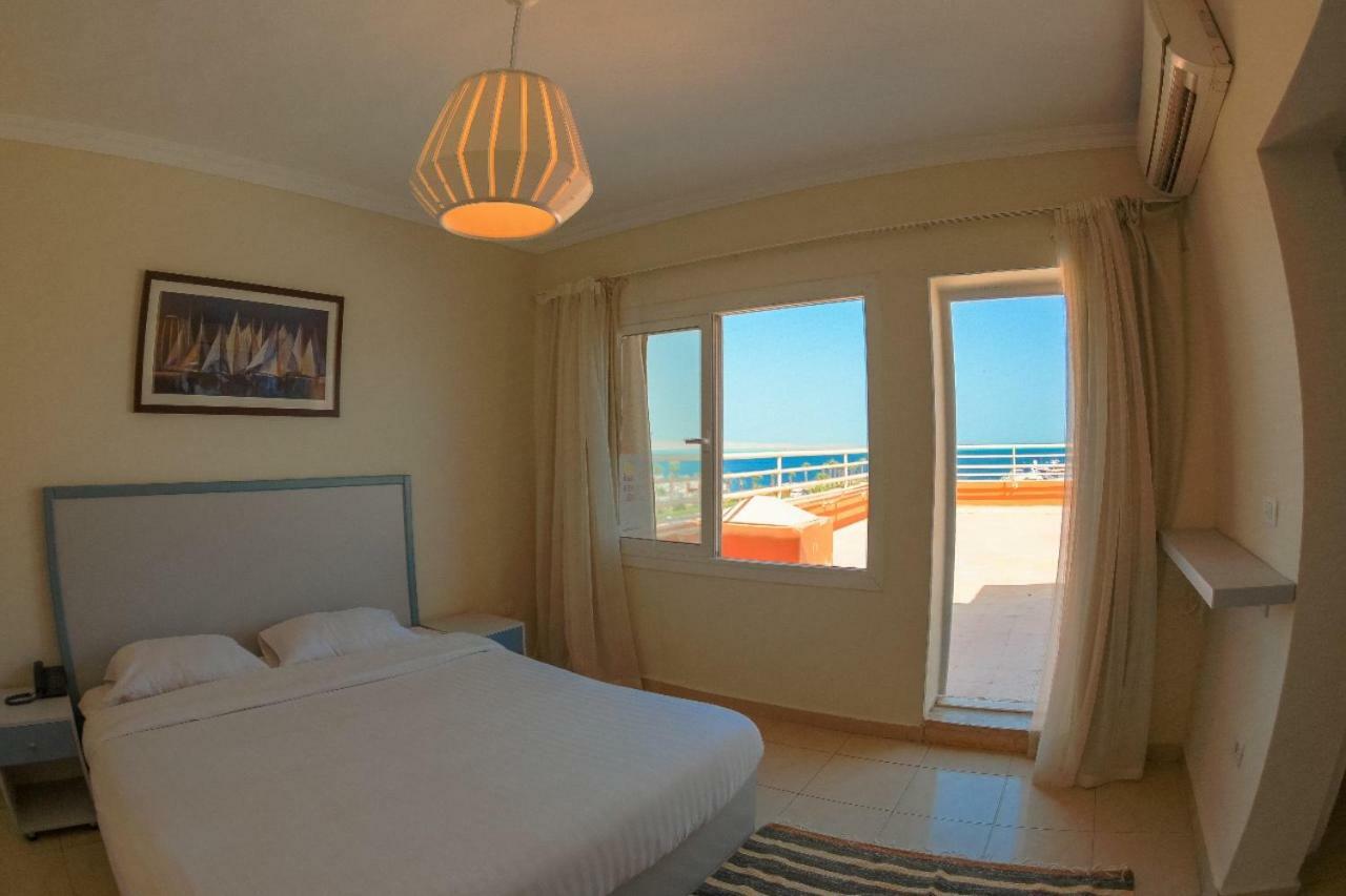 Hotel Marina Star 3*