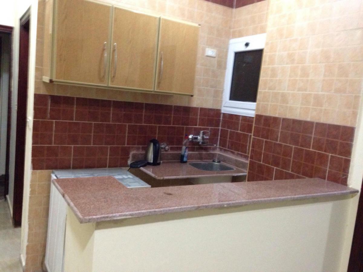 Holiday Apartments Aparthotel