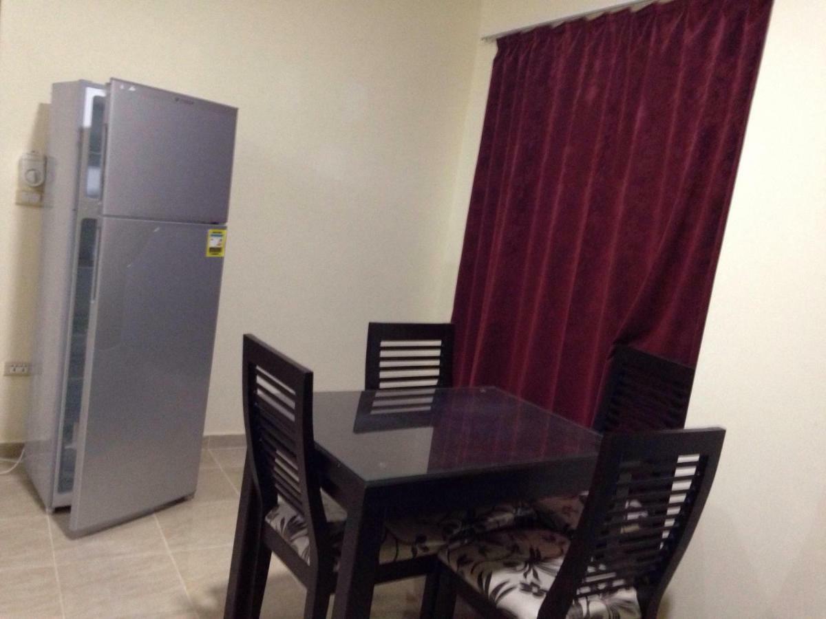 Holiday Apartments Aparthotel 3*