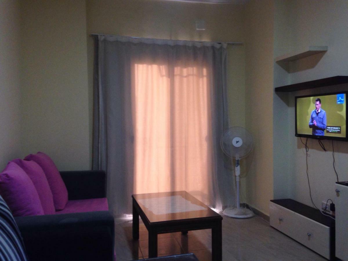 Aparthotel Holiday Apartments