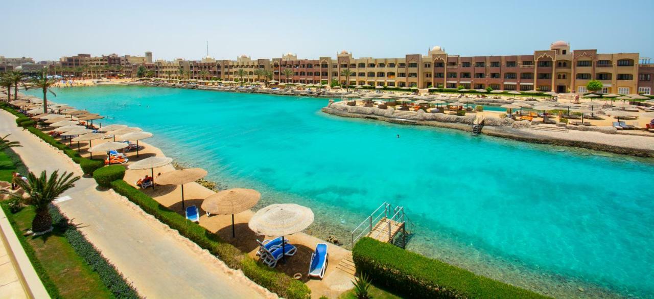 Sunny Days El Palacio & Resort