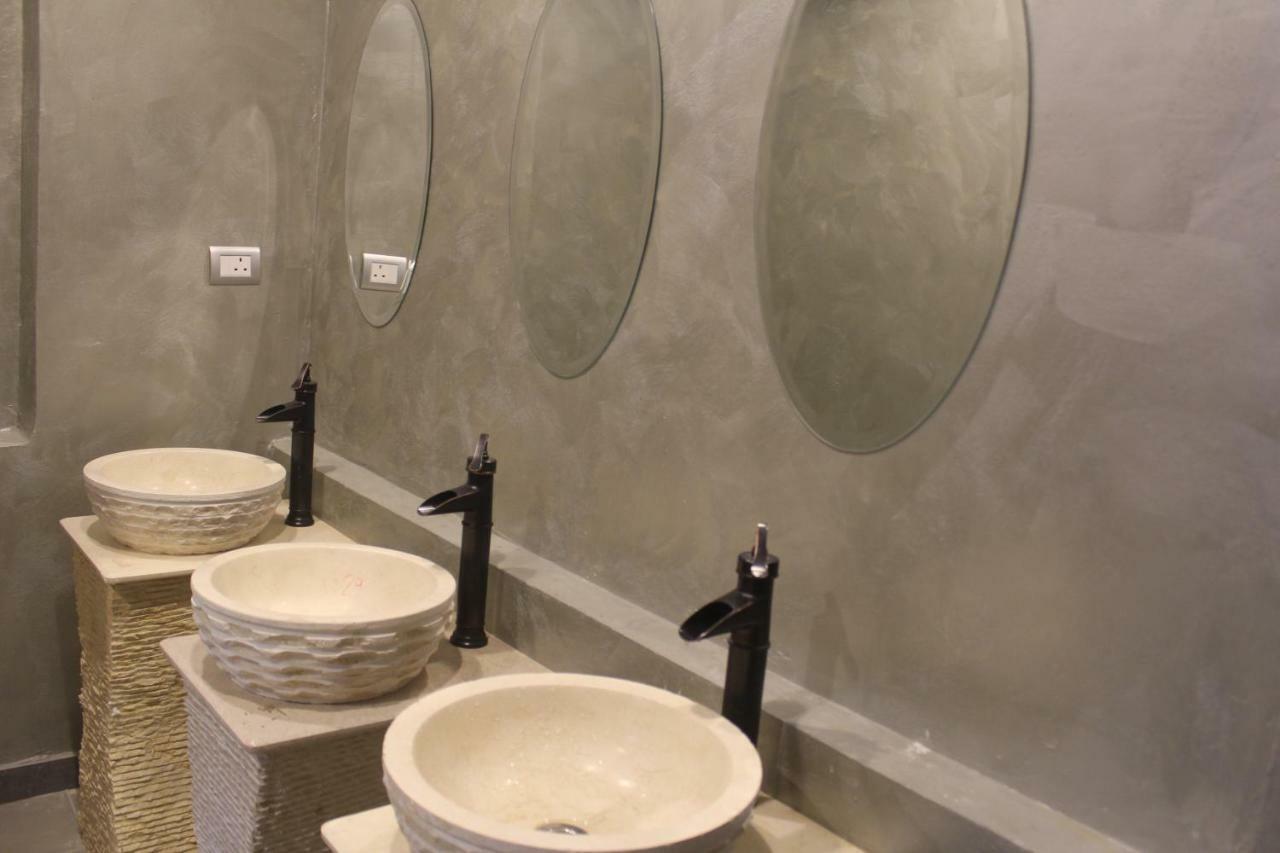 Marina Square Hostel