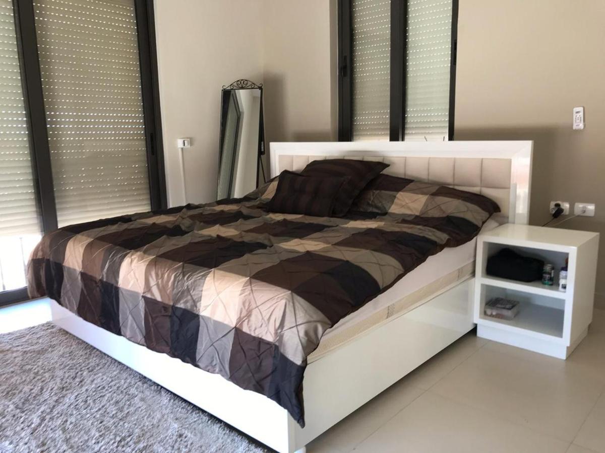 Villa Luxurious 3br Lakefront Town-house Hurghada