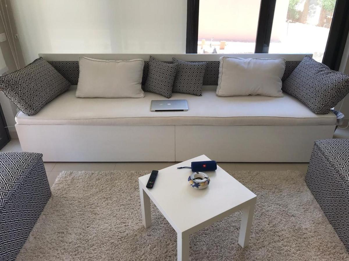 Luxurious 3br Lakefront Town-house Hurghada