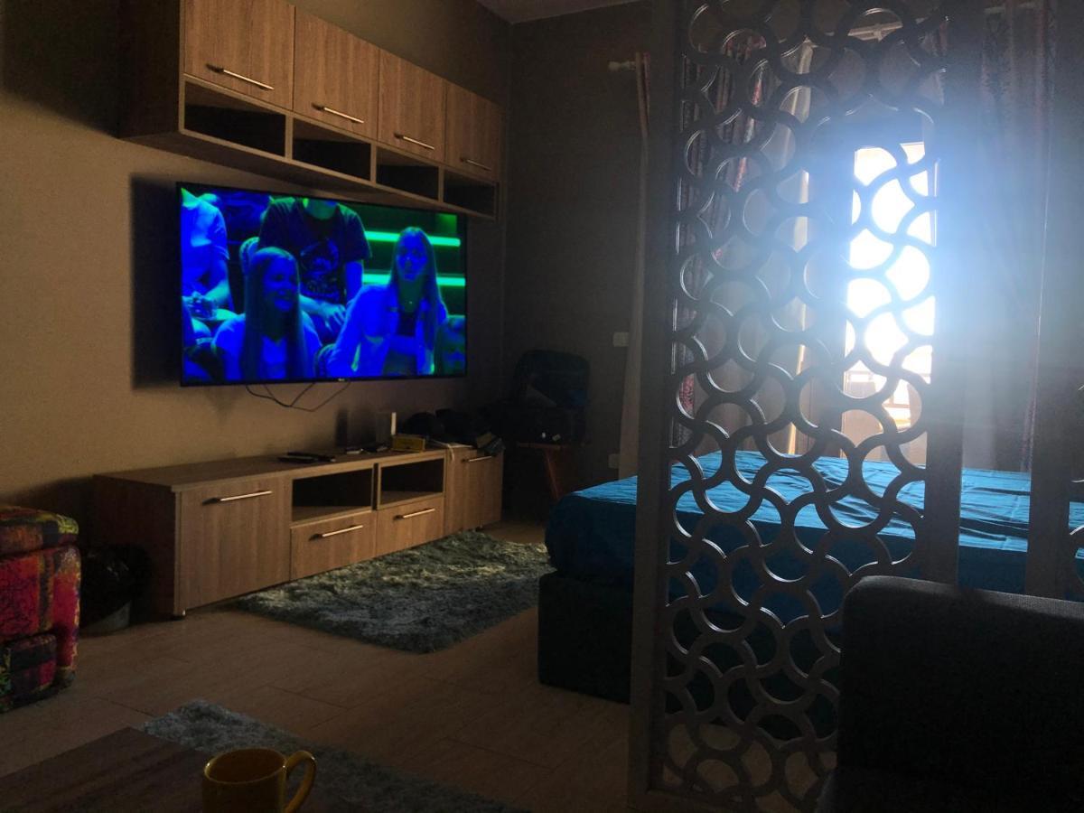 Stylish Pool View In Al Dau Heights Apartment