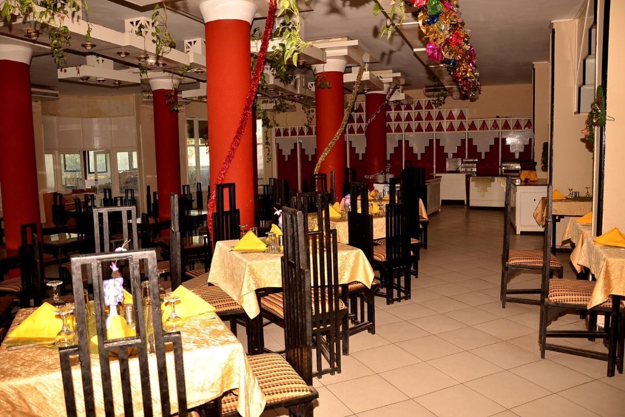 Sand Beach Resort 3*