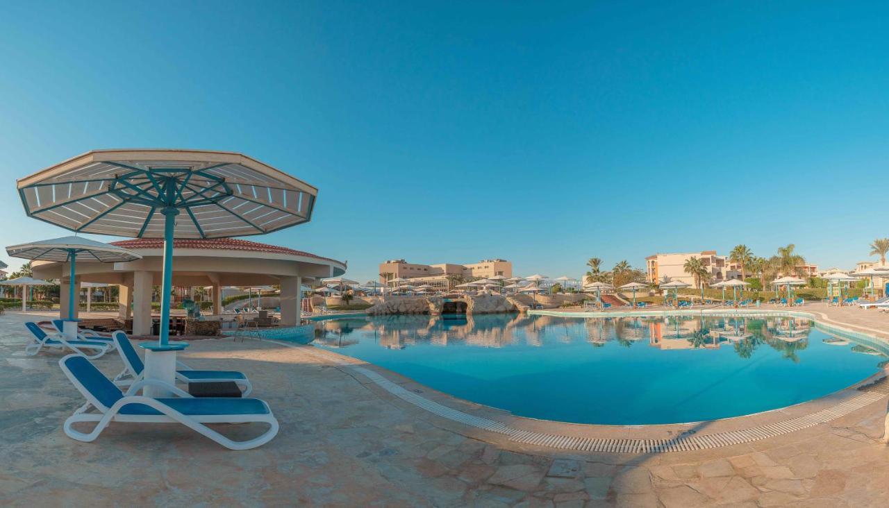 Royal Pharaohs Makadi Bay Hotel 4*