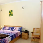 Apartment F In Florenza Khamsin