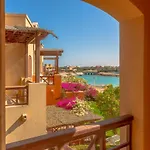 Sabina Classy 1 Bedroom Apartment Lagoon View & Pool El Gouna