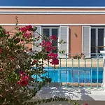 Hill Villa Venezia El Gouna - Pool, Beach & Wifi