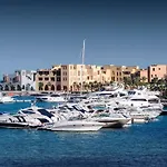 Luxe 3Bdr W Private Rooftop Jacuzzi & Beach Access