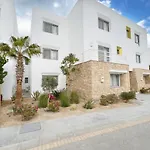 Calming & Cozy 3Bdr Getaway Swan Lake El Gouna