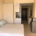 Studio D404 In Florenza Khamsin Free Wi-Fi,Smart Tv,Washing Mashine
