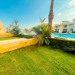 Luxurious 2Br And Nanny Room & Pool And Sea View In Mangroovy Elgouna