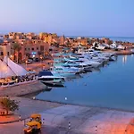 Apartment Overlooking Pool & Lagoon For Rent In Sabina El Gouna Egypt