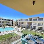 Refreshed & Uplifted 2 Bdr G Cribs