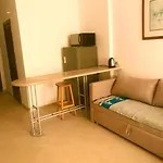 استوديو مفروش للإيجار اليومي