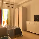استوديو مفروش للإيجار اليومي