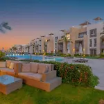 Cozy 1-Bedroom Apartment In Mangroovy, El Gouna. Private Terrace, Garden And Pool Access
