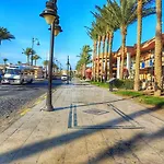 Andalus Inn