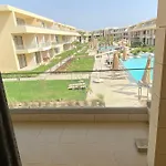 G Crips El Gouna Hurghada, Lovely Modern 2 Bedroom With Beautiful 4 Pool Views