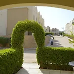 F- Ground Floor With Garden