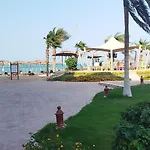 Royal Beach Resort