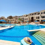 Azzurra Sahl Hasheesh