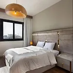 Fanadir Marina Front Penthouse With Pool